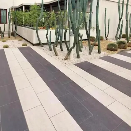 Appartement Sejour Avec Petit-dejeuner A La Demande A 20 Minutes De L'espagne A La Douceur Catalane